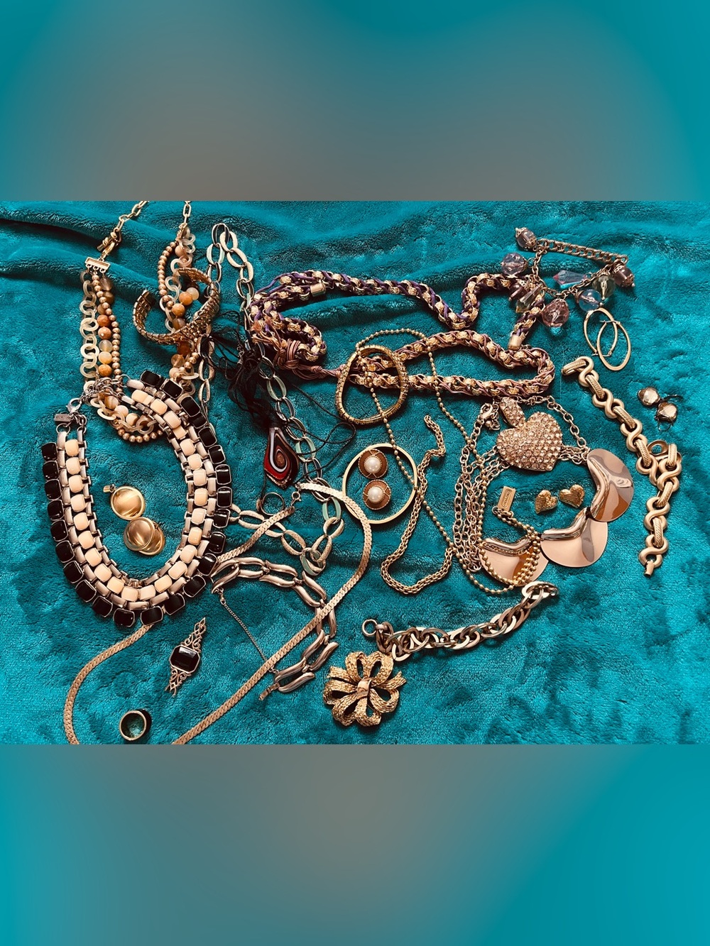 Jewelry Lot Necklaces Pins Bracelets Earrings Pendants Vintage Gold Tone